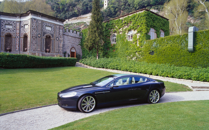 Illustration for article titled The Best-Looking Modern Sedans